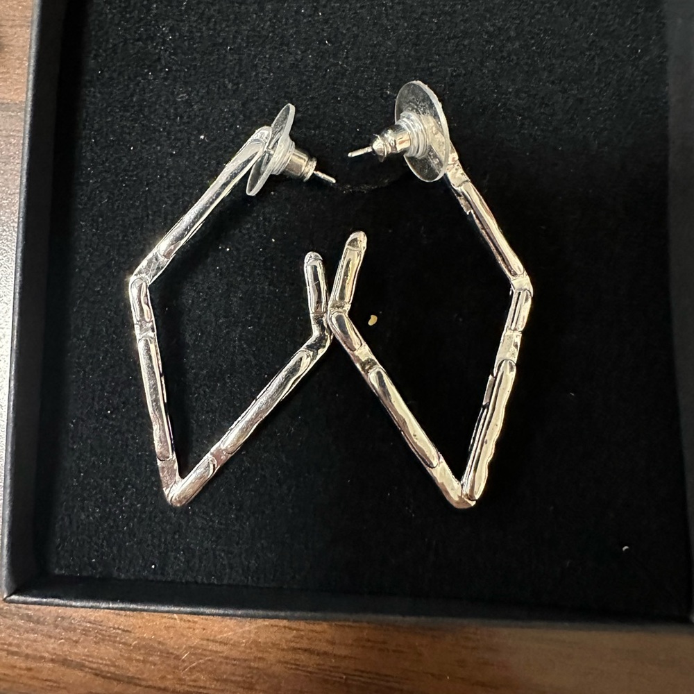 Kendra Scott Rylan Hoop in Silver